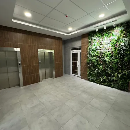 Residential Complex New England Apartment *